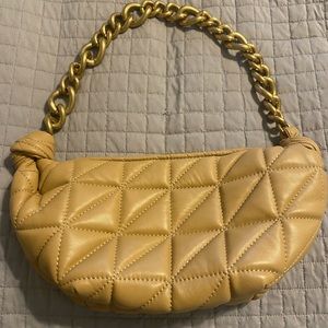 Chain handle, quilted Zara purse
